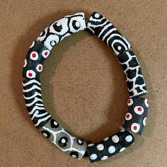 African Trade Bead Bracelets (2) - Picture 2 of 3